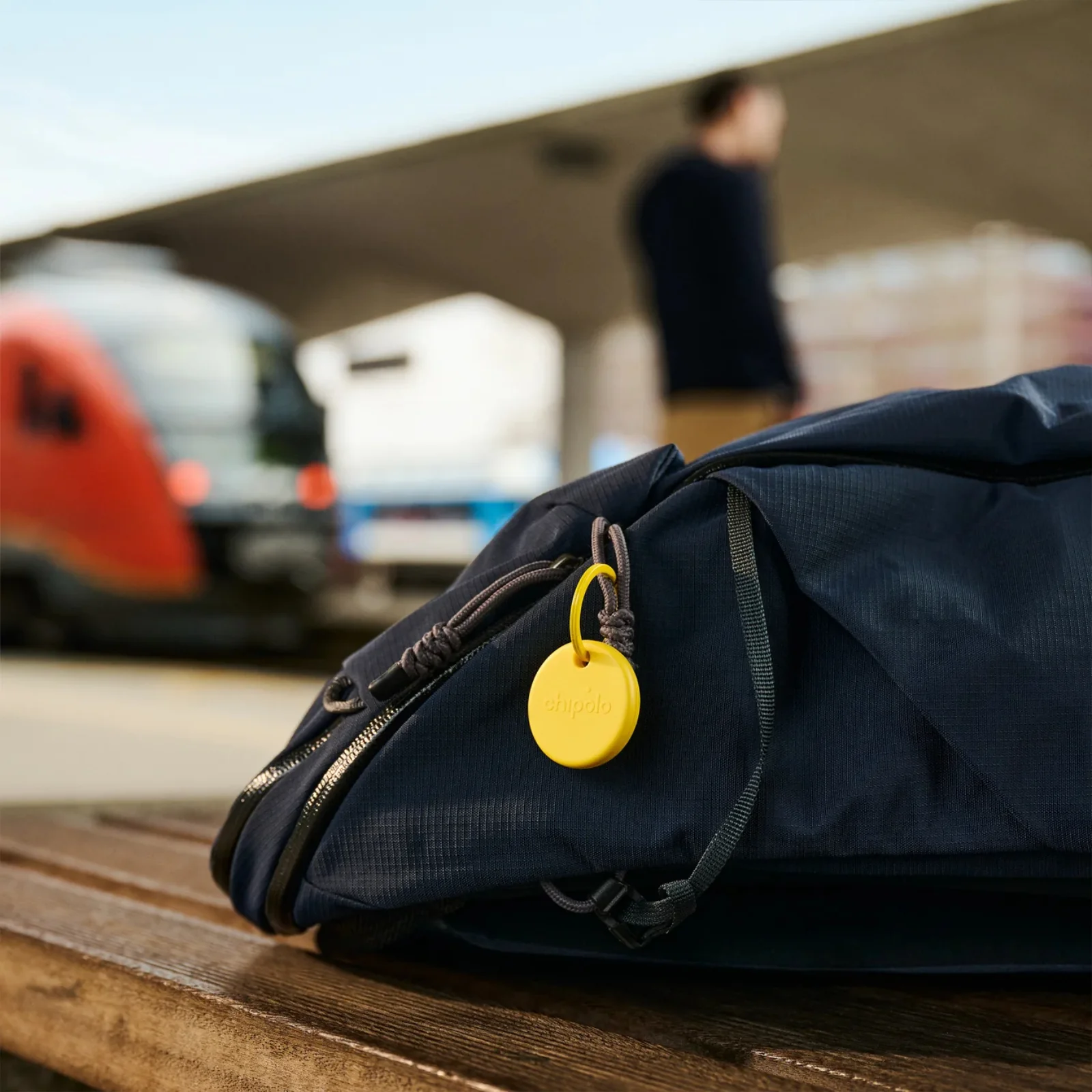 Chipolo POP Tracker Tag Works with Apple or Google's Find My 4 Pack Colour Mix - Image 6