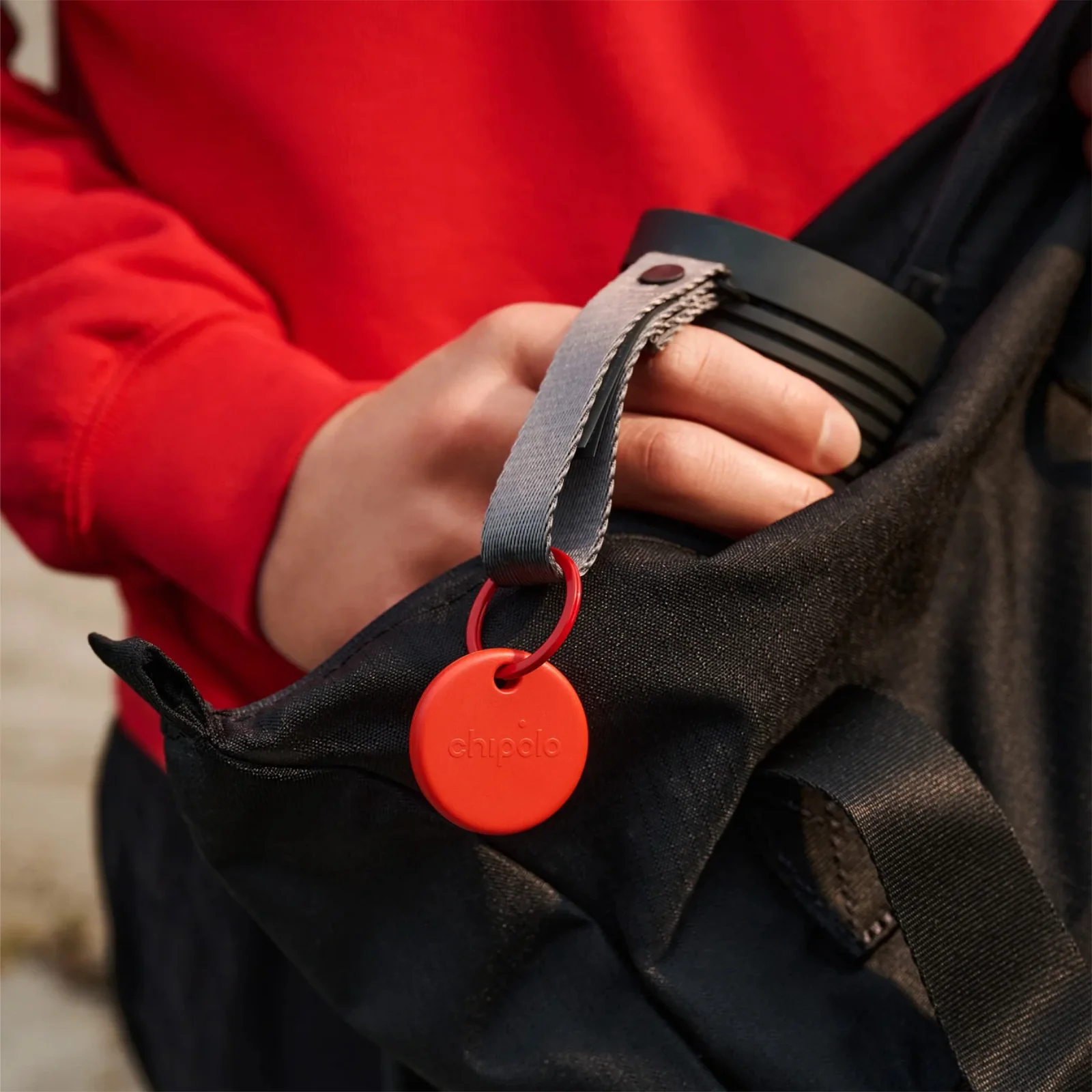 Chipolo POP Tracker Tag Works with Apple or Google's Find My 4 Pack Colour Mix - Image 3