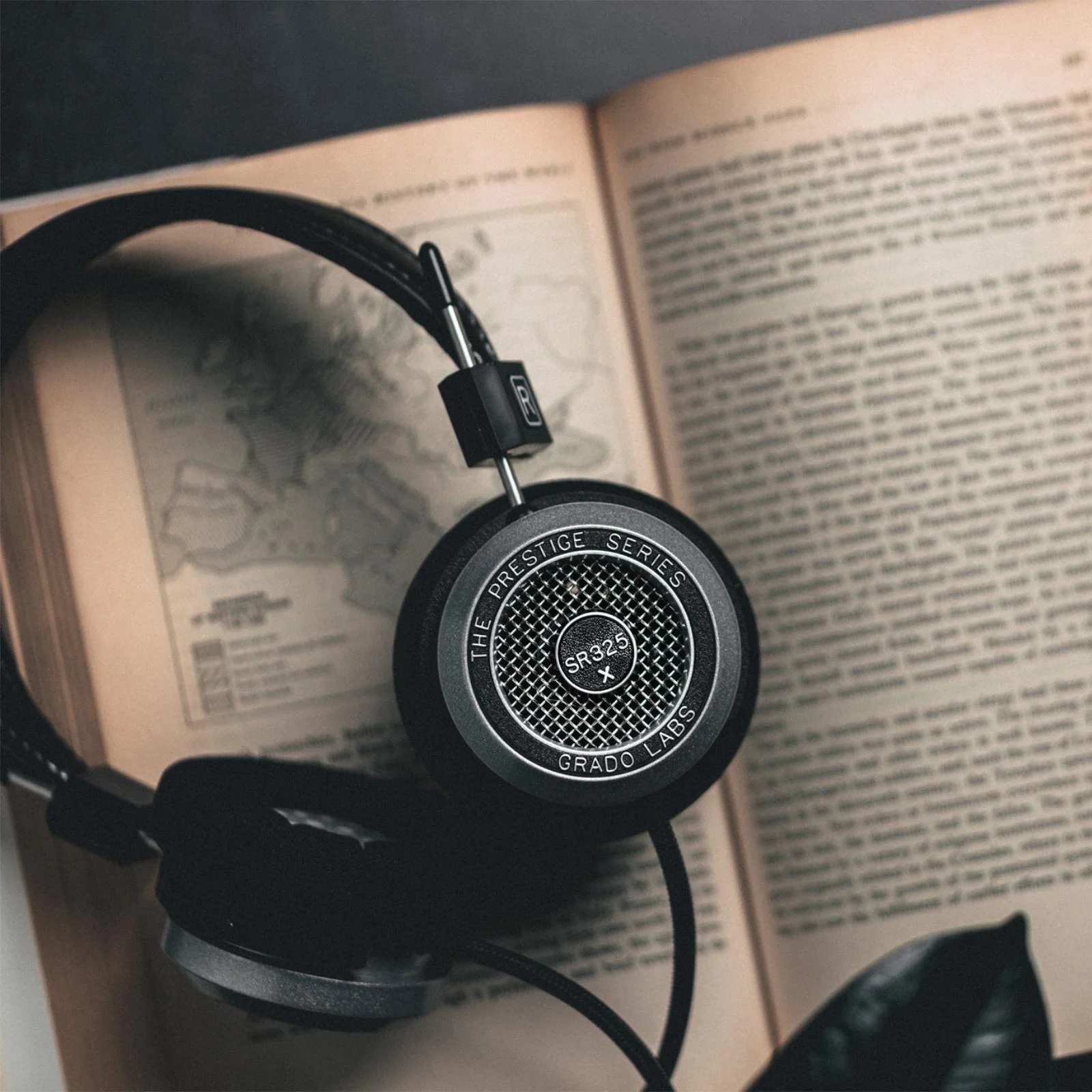 Grado SR325x Prestige Series Dynamic Wired On Ear Open Back Stereo Headphones - Image 8