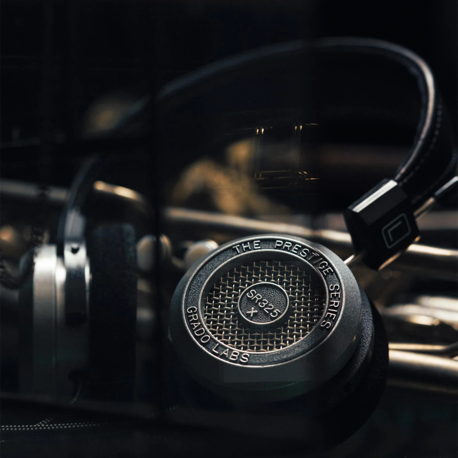 Grado SR325x Prestige Series Dynamic Wired On Ear Open Back Stereo Headphones - Image 9