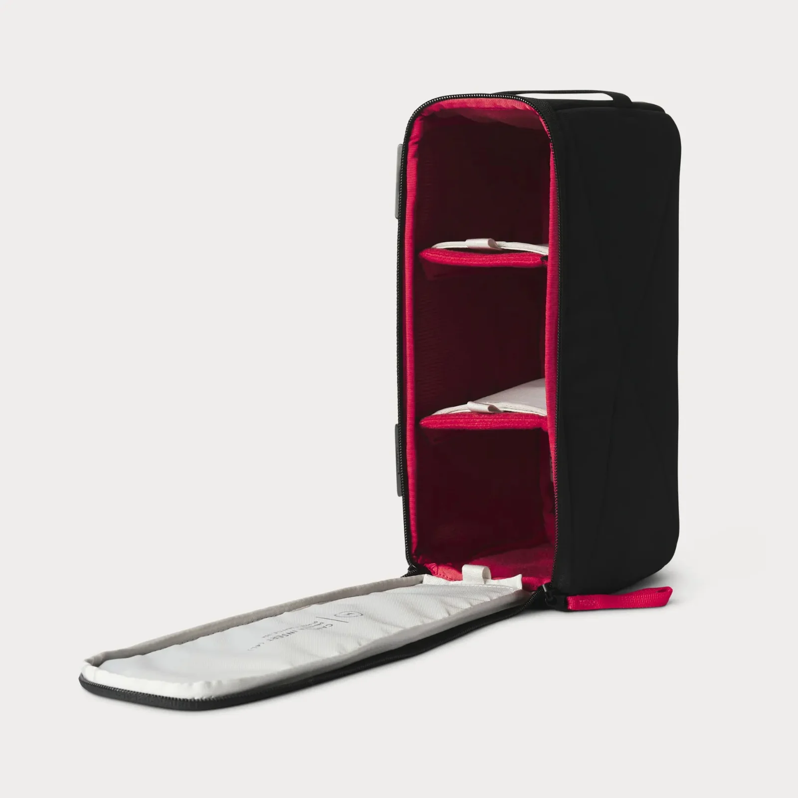 Moment Everything Camera Insert 4L Tech Organiser Packing Cube - Image 3