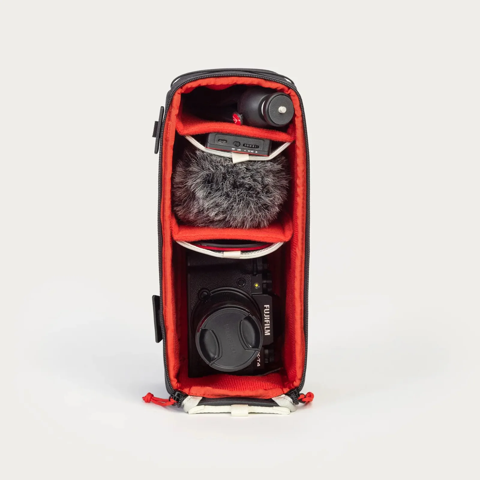 Moment Everything Camera Insert 4L Tech Organiser Packing Cube - Image 5